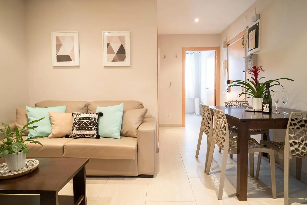 Apartment The Family Host - Lost Garden Ciutadella Park Spain